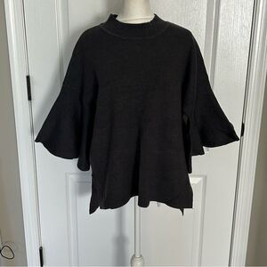 Anthropologie Sunday in Brooklyn Women’s  Gray Flutter Bell Sleeve Top Medium